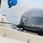 10 Person In Kaldfarnes-by Traum