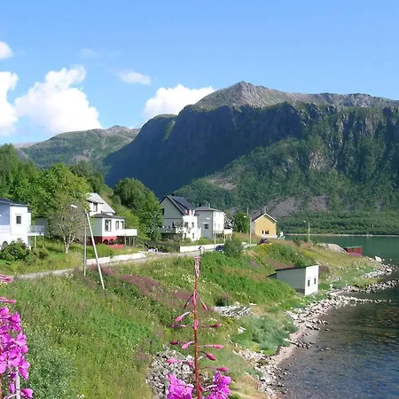 10 Person In Kaldfarnes 度假居