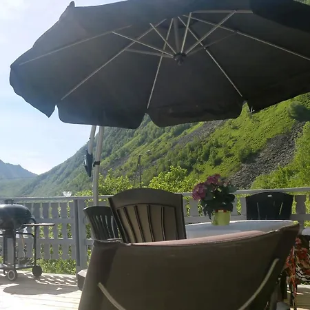 10 Person In Kaldfarnes 度假居 *